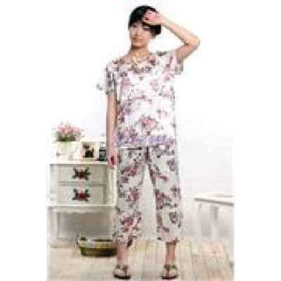 攜手共贏，共繪夏裝新篇章——2011新款夏裝絲綢系列，誠(chéng)邀服裝批發(fā)零售商合作